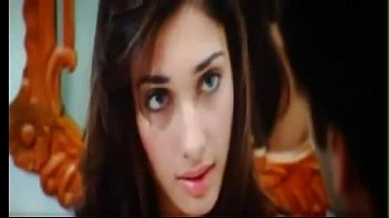 leaked hot bad scene of Tamanna bhatia in himmatwala HD