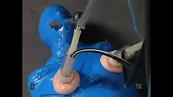 insex - Spacegirl receives painfull milking session