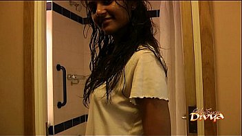 Indian pornstar babe divya seducing her fans with her sex in shower