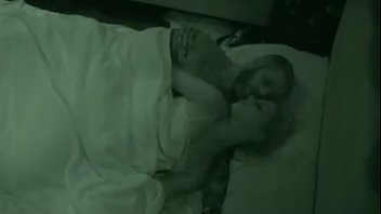 BB19 USA : Matt and Raven Handjob