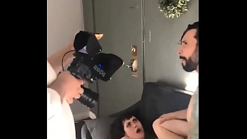 FILMANDO PORNO E COMENDO CHOCOLATE DANDO NA BOQUINHA DO ATOR E DEIXANDO A MINA PUTA MUITO PUTA MAS MUITO PUTASSA MESMO NOSSA SENHORA VÉI QUE QUE TÁ ACONTECENDO KKKKKKKKKKKKKKKKKKK